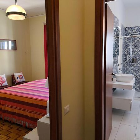 Casa Mar - Elegant Apartment With Pool And Panoramic Terrace In The Heart Of Sorrento Ngoại thất bức ảnh