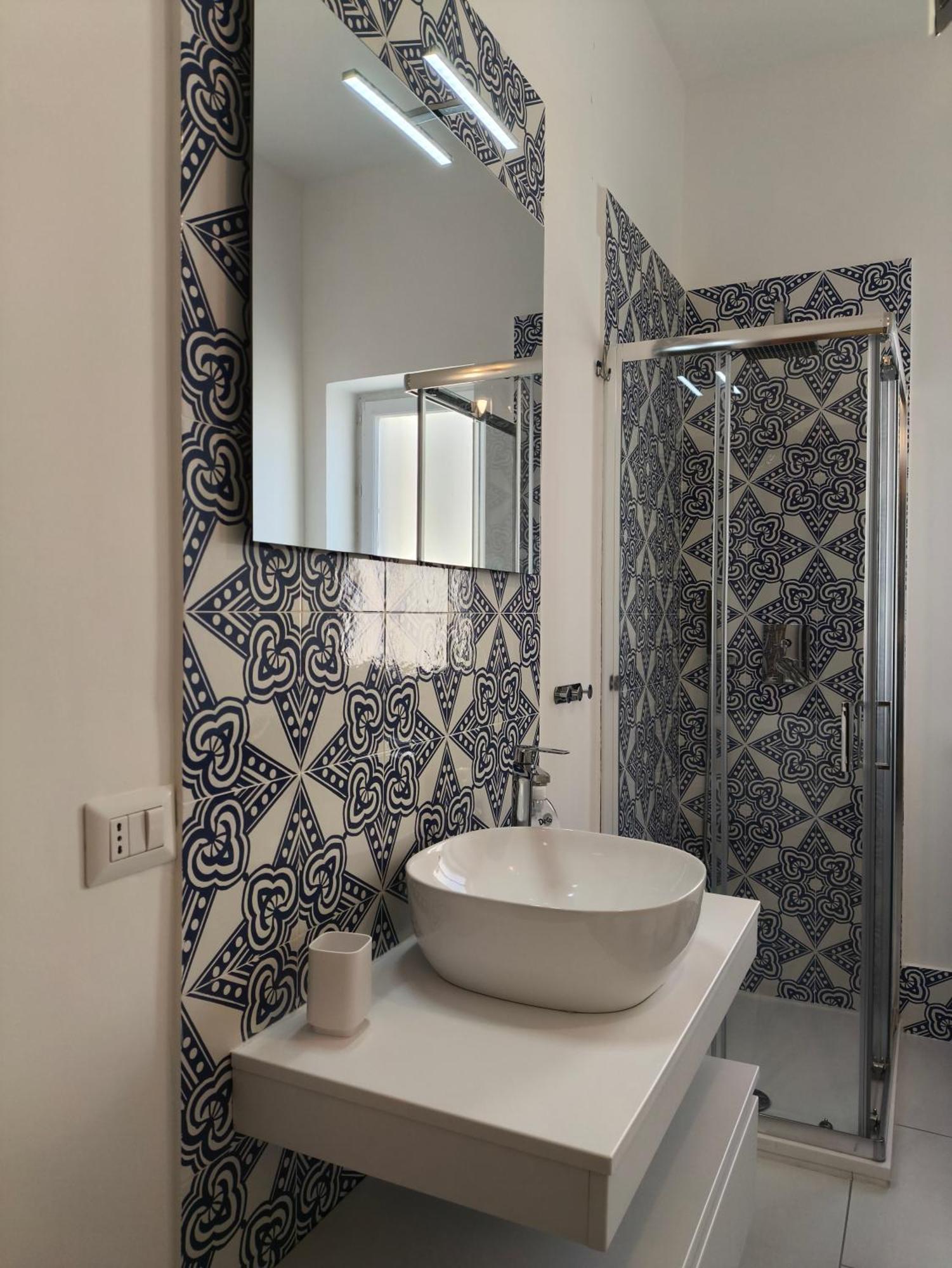 Casa Mar - Elegant Apartment With Pool And Panoramic Terrace In The Heart Of Sorrento Ngoại thất bức ảnh